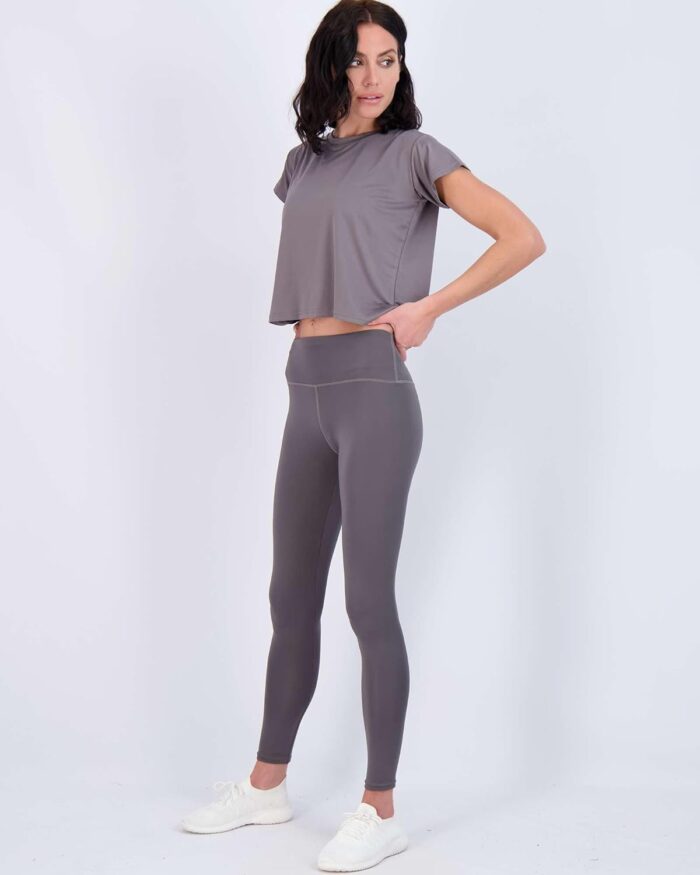 Real Essentials 5 Pack: Women's Dry Fit Crop Top - Short Sleeve Crew Neck Stretch Athletic Tee (Available in Plus Size) - Image 4