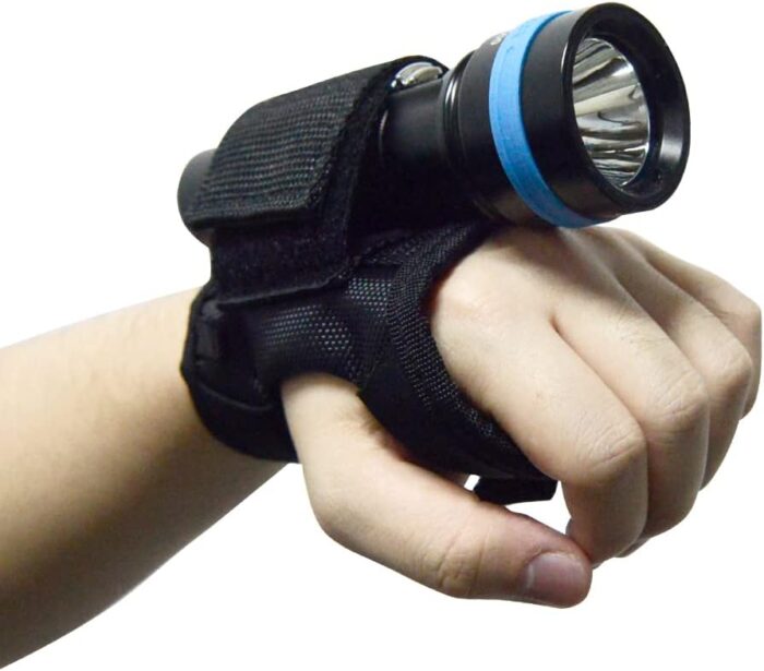 XTAR Goodman Style Glove Hand-Free Torch Holder Soft Hand Mount for Scuba Dive Lights Led Flashlight Universal Adjustable Wrist Strap Diving Accessory - Image 4