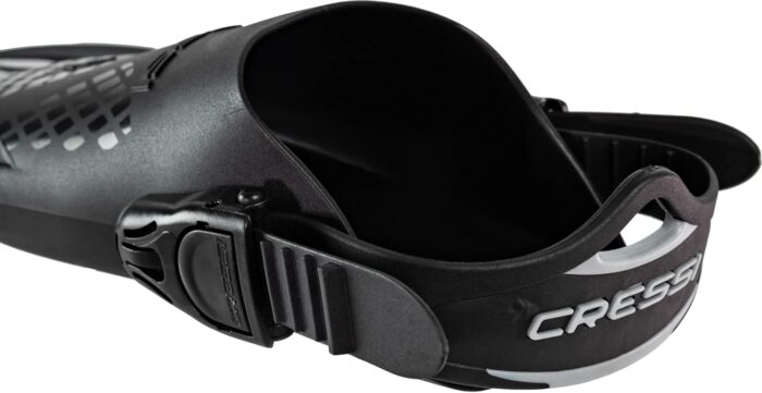 Cressi Adult Adjustable Snorkeling Fins with Ultra Resistant Buckles, Very Light, Ideal for Traveling - Tonga: Designed in Italy - Image 6