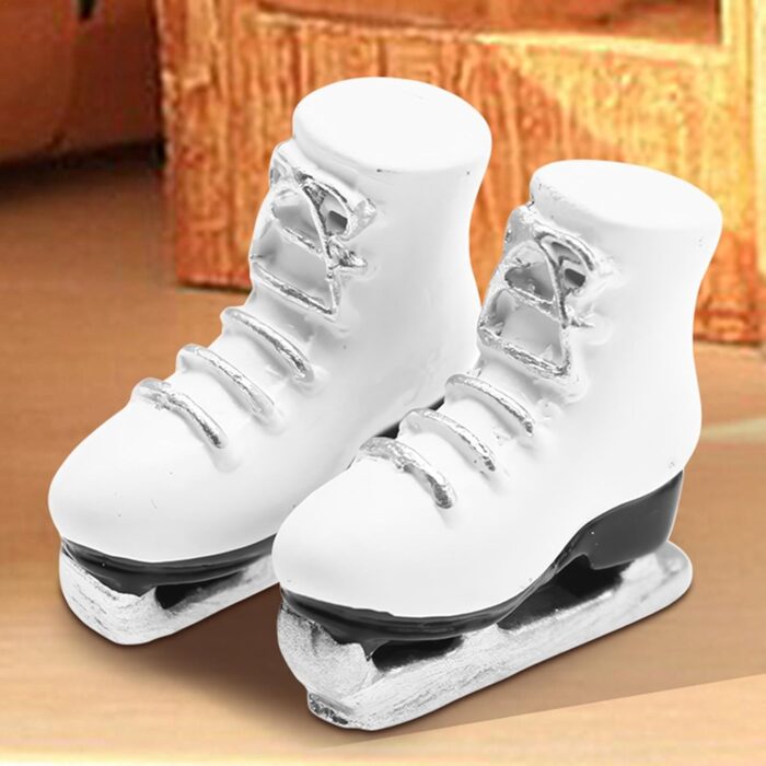 White Dollhouses Miniature Ice Skates - Miniature White Roller Skates, Scale Accessory Roller Shoes Winter Sports Shoes, Realistic Skating Shoes for Playhouse Decor Dollhouse Accessories - Image 5