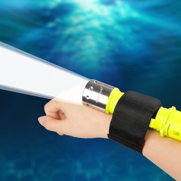 Diving Flashlight with Rechargeable Power Scuba Dive Light IPX8 Waterproof Underwater Flashlight Snorkeling Diving LED High Lumens Torch, 3 Modes with Charger for Underwater Sports(2Pack) - Image 5