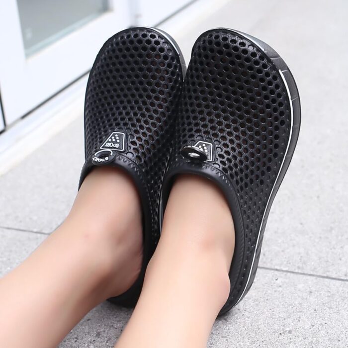 xsby Summer Breathable Mesh Sandals Beach Footwear Anti-Slip Garden Clog Shoes - Image 6