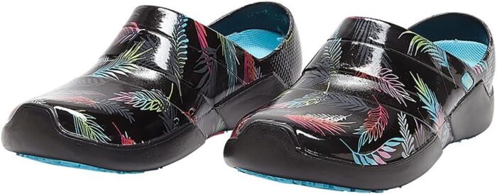 Anywear Journey Men and Women Shoes Injected Molded EVA Slip-On Garden Shoes, Chef Shoes - Image 4