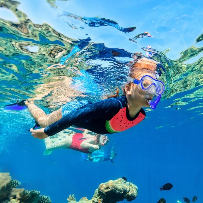 Kids Snorkeling Set with Flippers+Panoramic Snorkel Mask+Dry Top Snorkel+Earplugs+Gear Bag,Snorkeling Gear for Kids,Youth,Boys and Girls Age 5-12 - Image 7