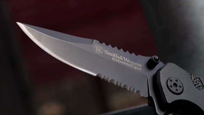 Smith & Wesson Extreme Ops Folding Knife - Image 5