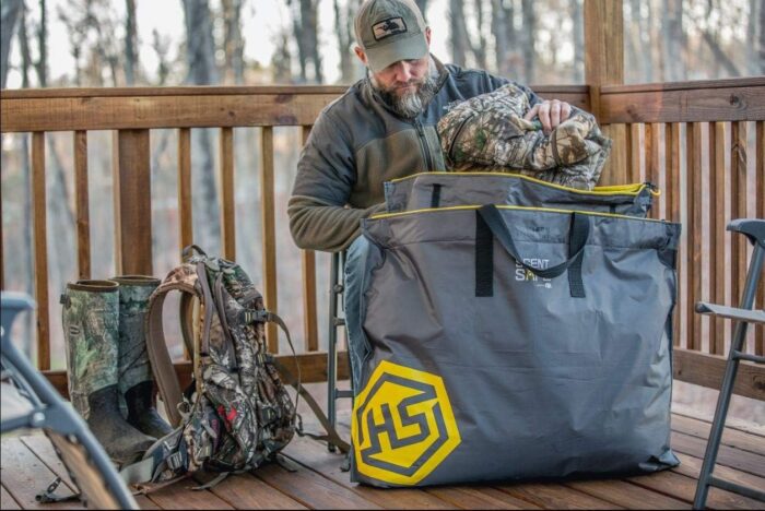 Hunters Specialties Scent-A-Way Scent-Safe Deluxe Travel Scent Bag | Scent Lock Bags for Hunting Clothing, Scent Proof Bag, Scent Free Bag for Hunting Accessories & Hunting Equipment - Image 2