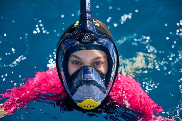Cressi Adult Snorkeling Full Face Mask - Wide Clear View, Anti-Fog System - Easy Breathing: Safety First - Bali: Designed in Italy - Image 7