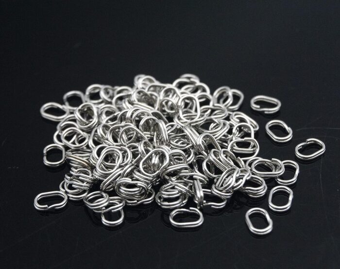 100Pcs Fishing Split Rings Stainless Steel Fishing Oval Split Rings Swivel Snap Carp Fishing Tackle Chain Connector Heavy Duty Split Rings Size Wire Diameter Terminal Tackle and Accessories 0.7mm - Image 3