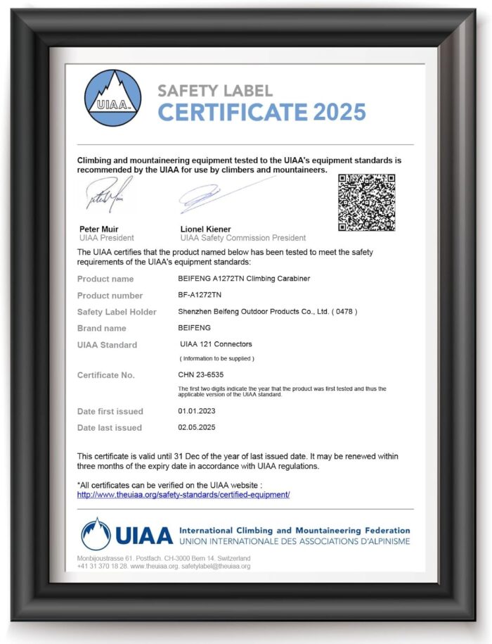 25KN Auto Locking Carabiner - UIAA Certified Heavy Duty Climbing Carabiners for Rock Climbing, Camping, Rappelling, Hunting, Rescue Equipment - Professional Carabiner Clips (Black) - Image 4