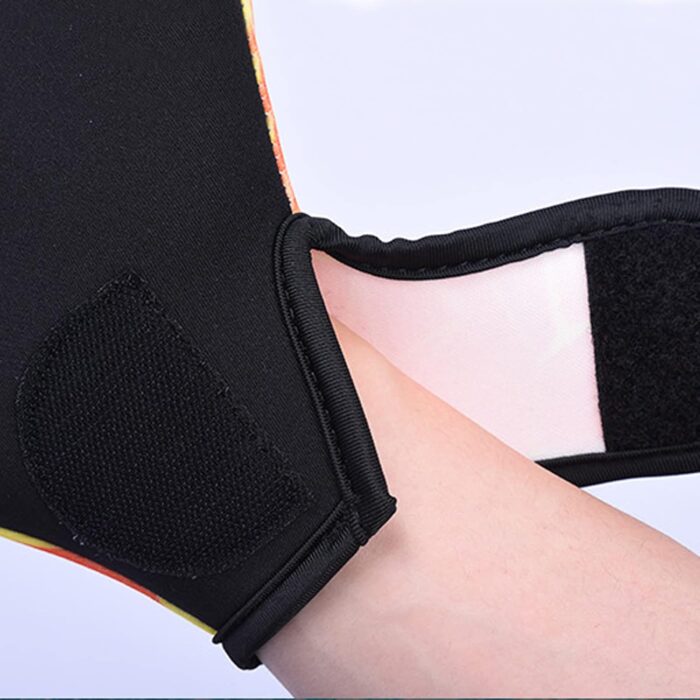 Nylon Swimming Gloves Aquatic Swimming Webbed Gloves Water Training Hand Webbed Hands Webbed Flippers Swim Gear Gloves Fit Aquatic Training Swim Costume Dive Hand Equipment - Image 5