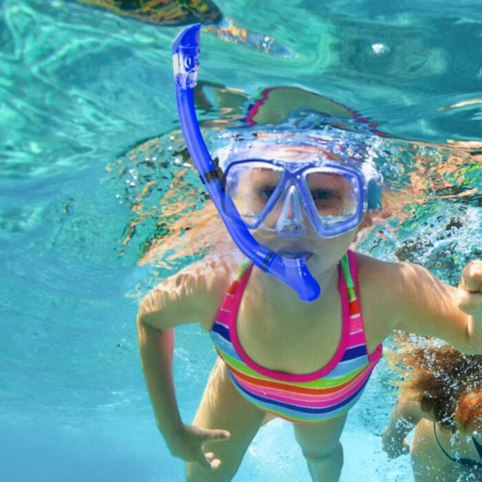 Kids Snorkeling Set Children Mask Fin Snorkel Set Snorkeling Gear Snorkel Mask + Adjustable Swimming Kids Flippers+ Dry Snorkel Tube + Travel Bags - Image 7