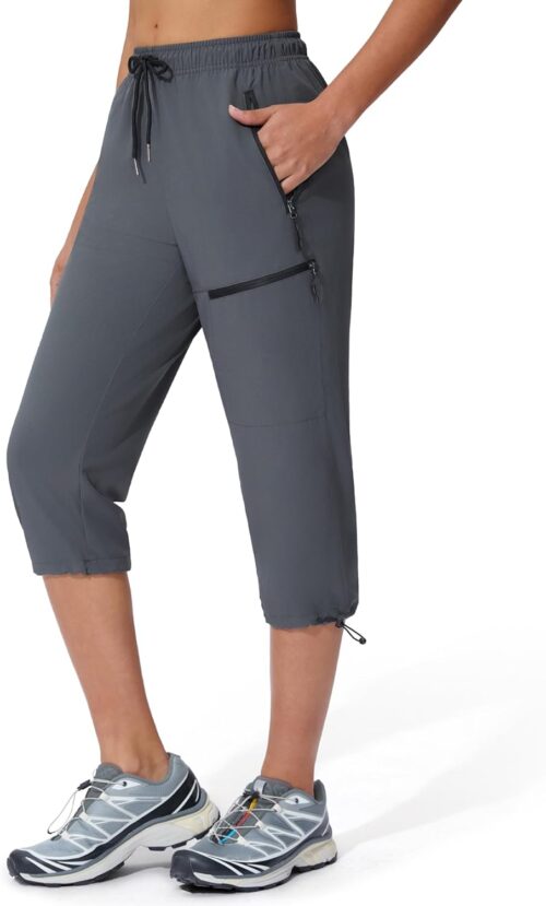 Women's Hiking Capri Pants Lightweight Quick Dry Outdoor Cargo Capris Camping Travel Zipper Pockets