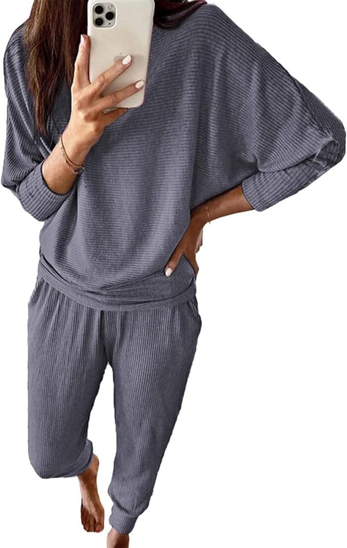 PRETTYGARDEN Women's Fall 2 Piece Outfits Fashion Sweatsuit Long Sleeve Pullover Pants Ribbed Spring Matching Lounge Set