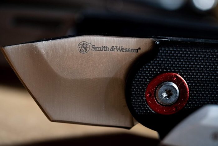 Smith & Wesson Benji 2.5in High Carbon S.S. Folding Keychain Knife with 1.75in Modified Tanto Blade and G10 Handle for Outdoor, Tactical, Survival and EDC,Black - Image 4