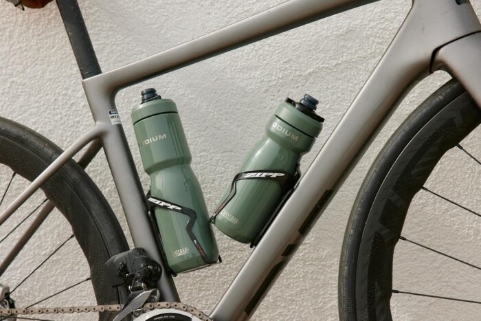 CamelBak Podium Steel Insulated Stainless Steel Bike Water Bottle – for Cycling, Fitness & Sports- Fits Most Bike Cages, 22oz - Stainless - Image 5