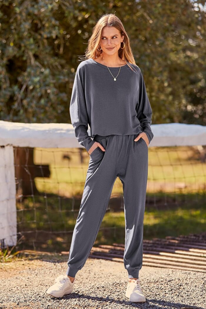 PRETTYGARDEN Women's Fall 2 Piece Outfits Fashion Sweatsuit Long Sleeve Pullover Pants Ribbed Spring Matching Lounge Set - Image 8