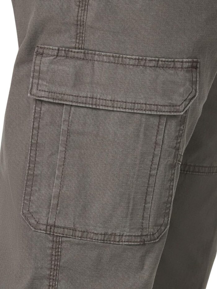 Wrangler Authentics Men's Relaxed Fit Stretch Cargo Pant - Image 6