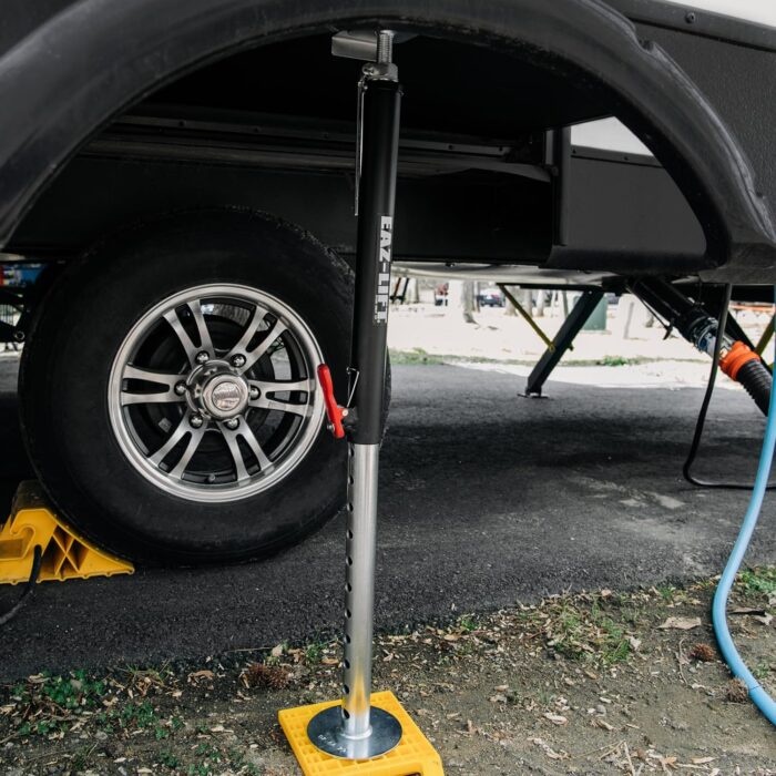 Camco Camper/RV Stabilizing Jack Pads - Features Interlocking Design & Includes Handy Strap for RV Storage and Organization - Molded of Strong UV Stabilized Polypropylene - 4-Pack (44595) - Image 3